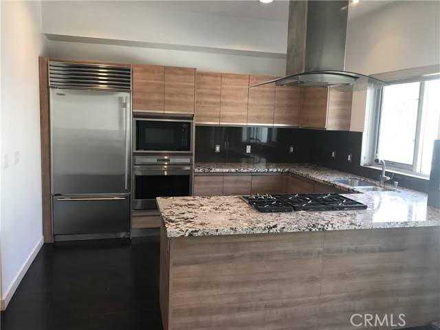Marina Del Rey, CA 90292,3119 Via Dolce 114