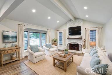 Los Alamitos, CA 90720,12081 Martha Ann DR