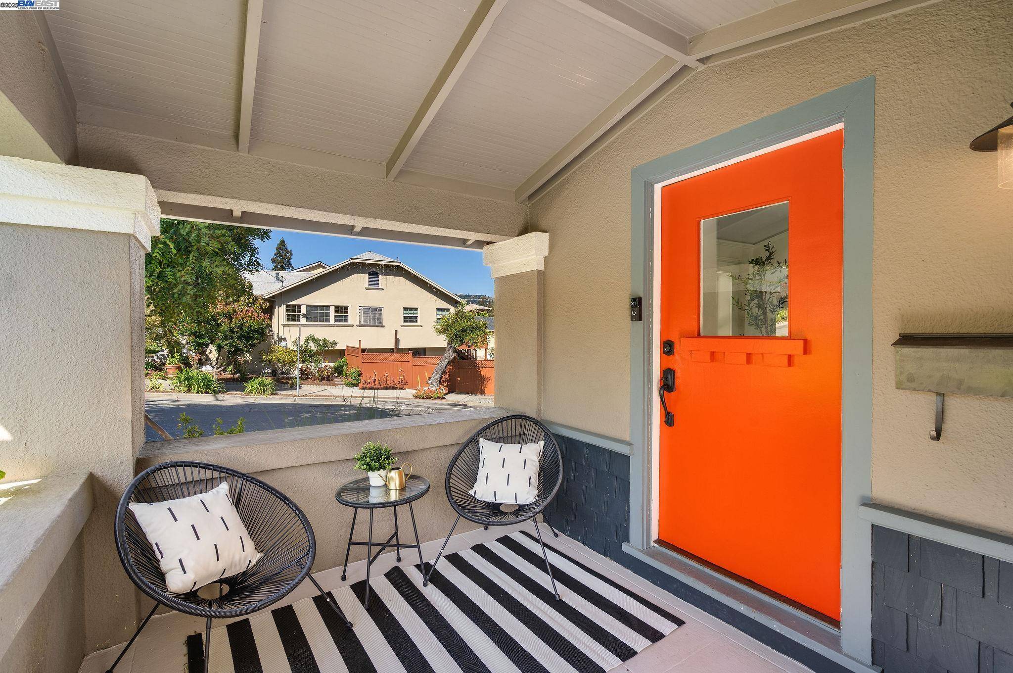 Oakland, CA 94601,2512 Rawson