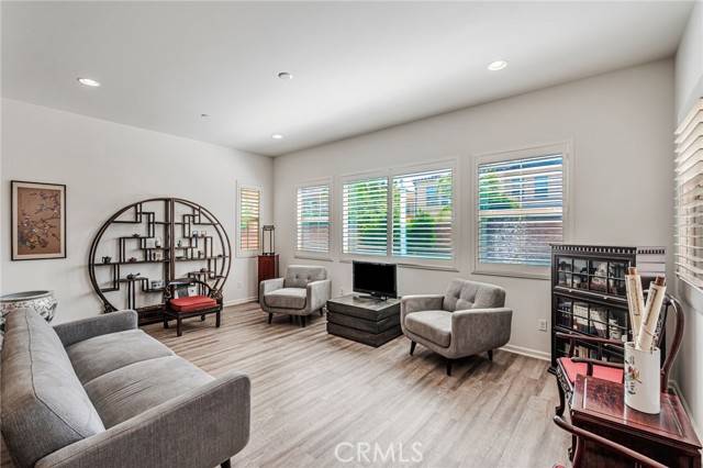 Saugus, CA 91350,27636 Skylark LN