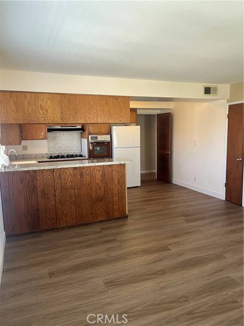 Costa Mesa, CA 92626,1040 Valencia ST C