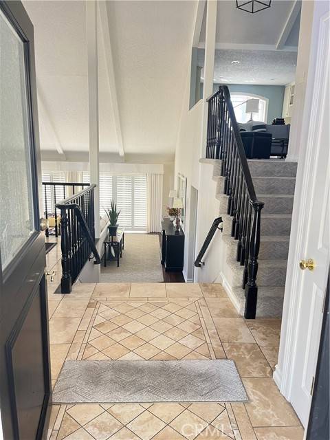 Yorba Linda, CA 92886,4168 Beech AVE