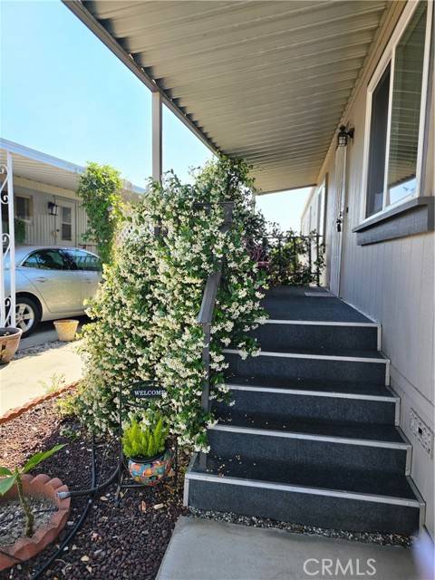 Redlands, CA 92374,626 N Dearborn ST 74