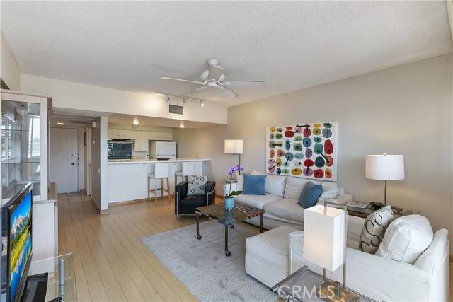 Palm Springs, CA 92262,277 E Alejo RD 212