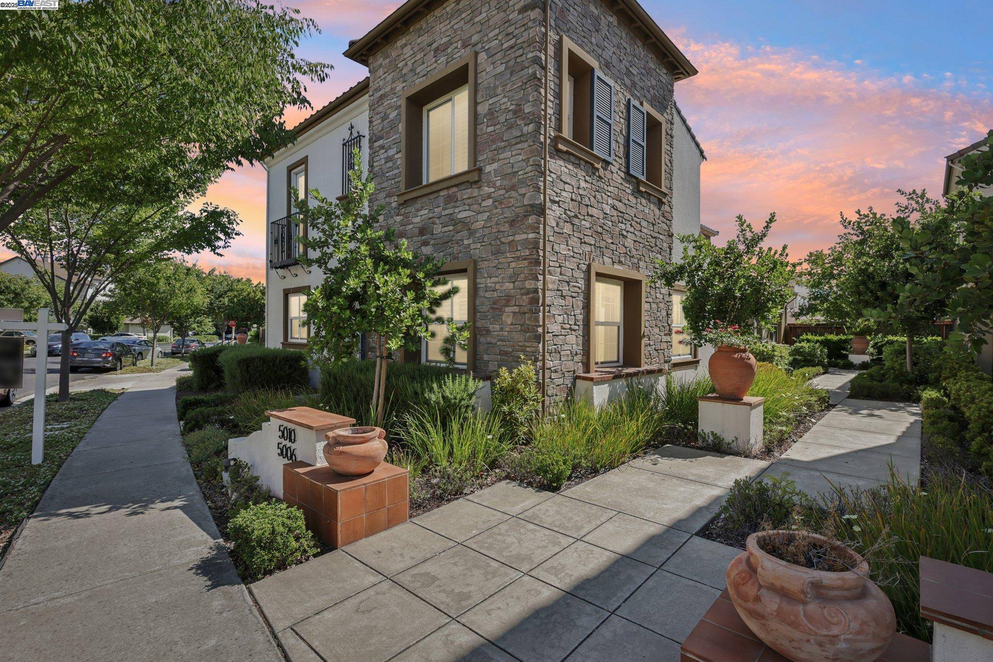 San Ramon, CA 94582,5010 Barrenstar WAY