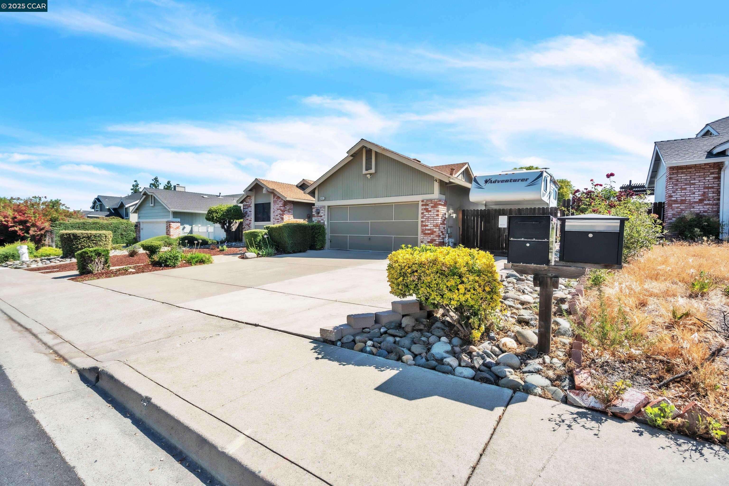 Antioch, CA 94509,4025 Eagleridge Dr