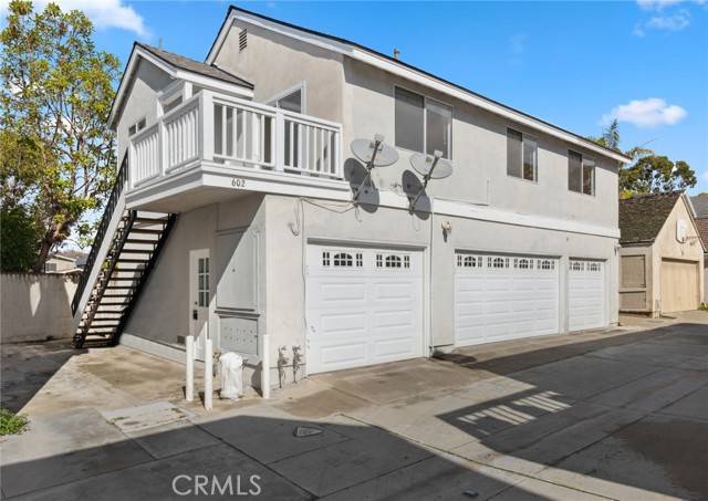 Corona Del Mar, CA 92625,602 Carnation AVE