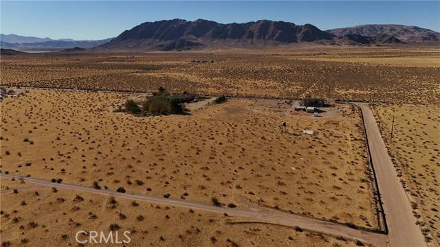Lucerne Valley, CA 92356,713 Waalew RD