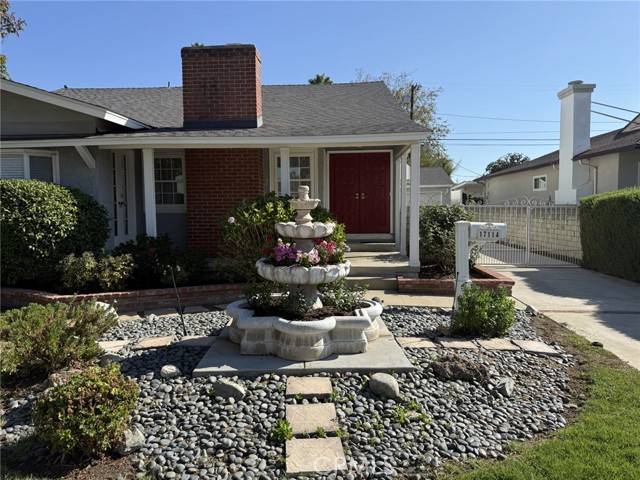 Lake Balboa, CA 91406,17114 Vose ST