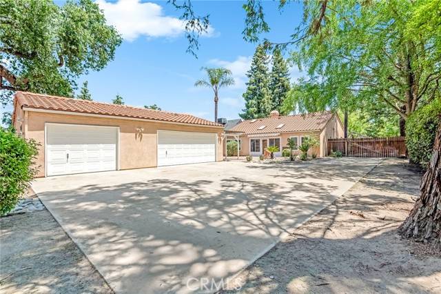 Visalia, CA 93292,1301 S Cotta ST