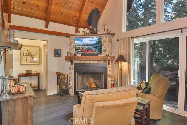 Lake Arrowhead, CA 92352,27942 Rainbow DR