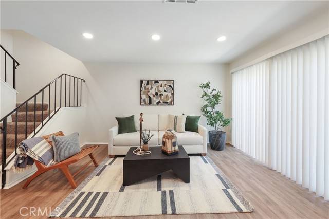 Costa Mesa, CA 92626,1634 Iowa ST B
