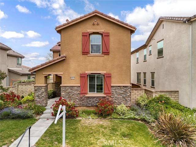 Valencia, CA 91354,28554 Vista Del Rio DR