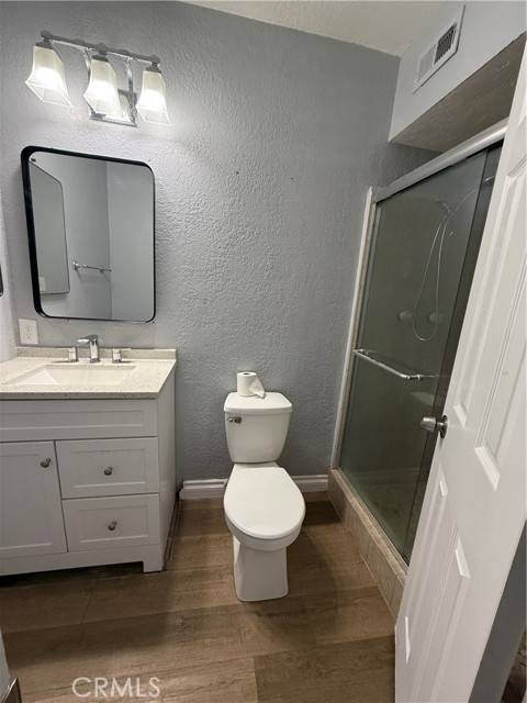 Santa Ana, CA 92703,4109 W 5th ST 25