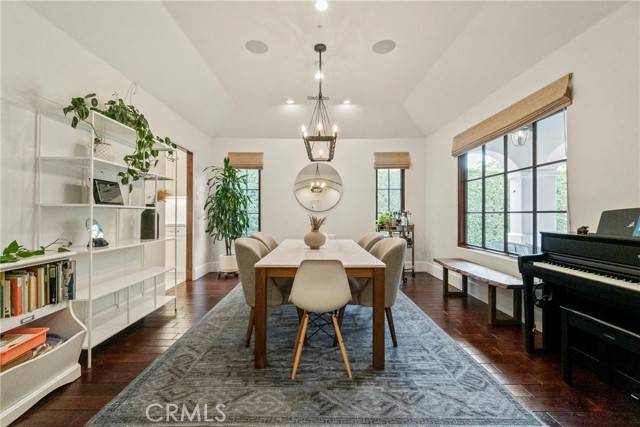 Sherman Oaks, CA 91423,13133 Bloomfield ST