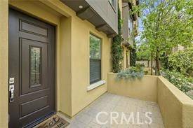 North Hollywood, CA 91602,10831 W Riverton CT
