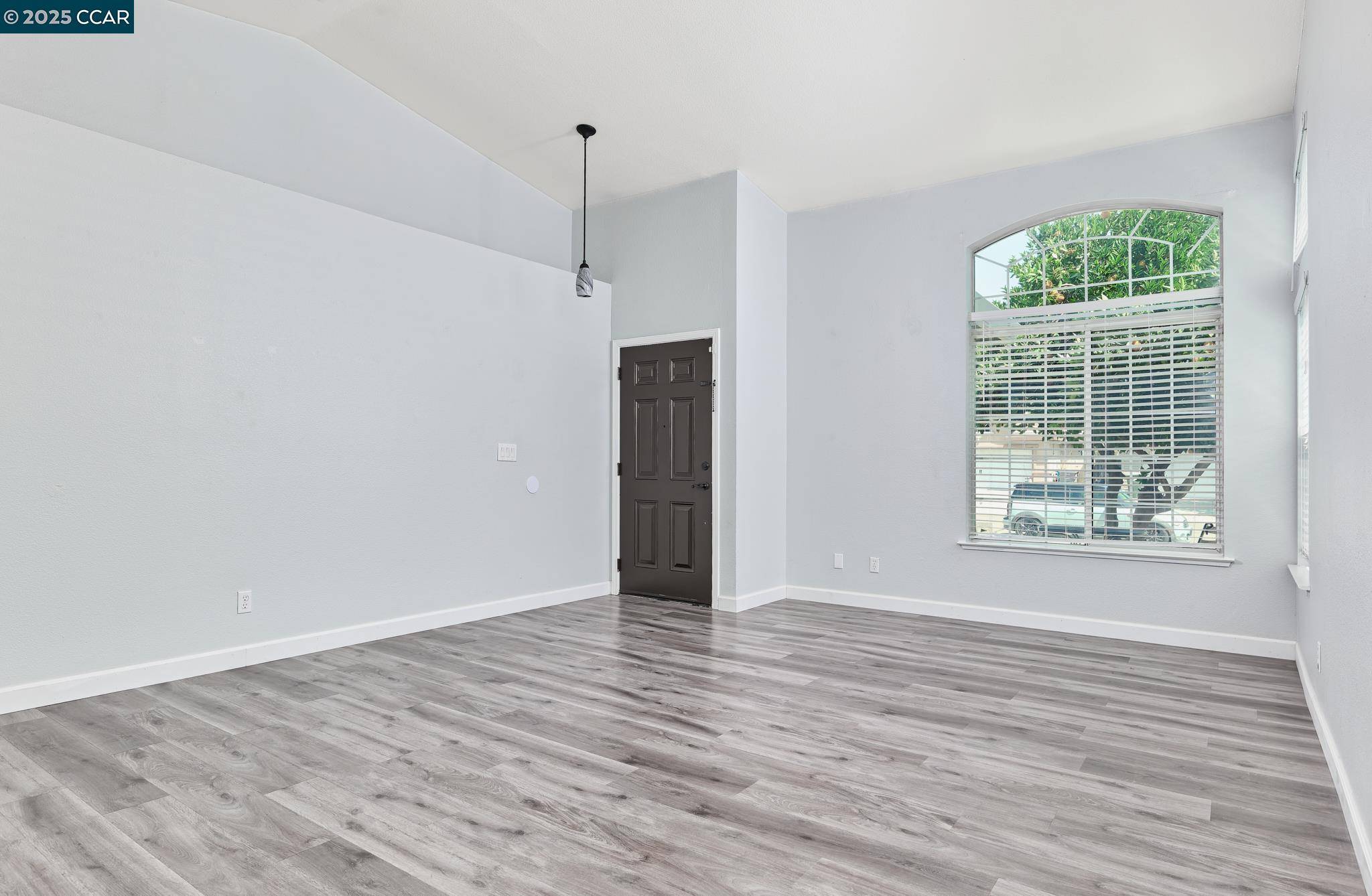 Dixon, CA 95620,1635 Marenda Dr
