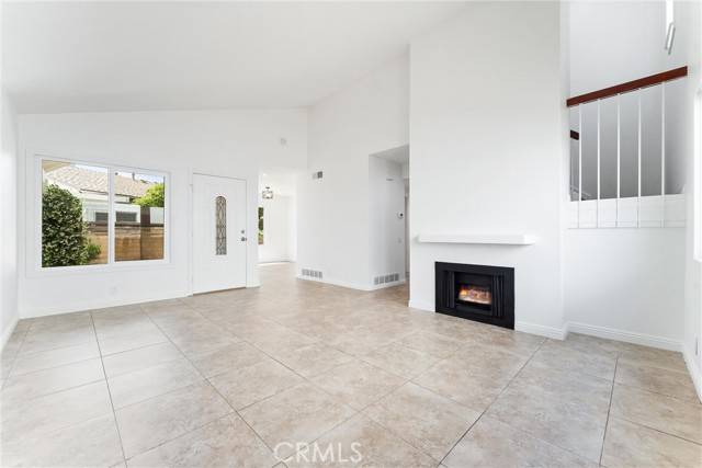 Mission Viejo, CA 92691,27651 Estepona