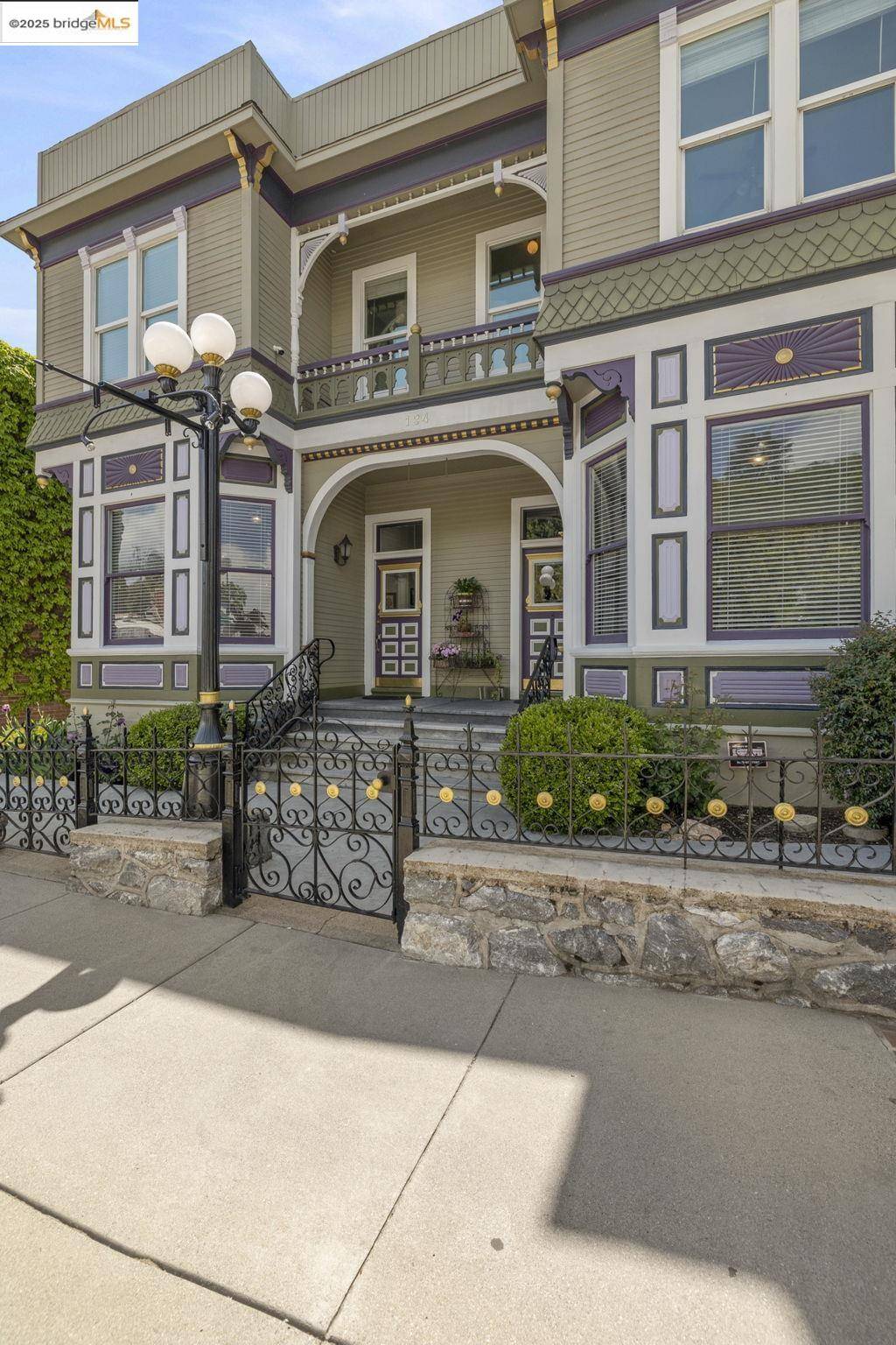 Sonora, CA 95370,124 N. Washington St.