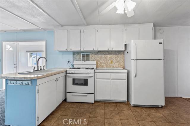 Grover Beach, CA 93433,1370 W Grand Ave 128