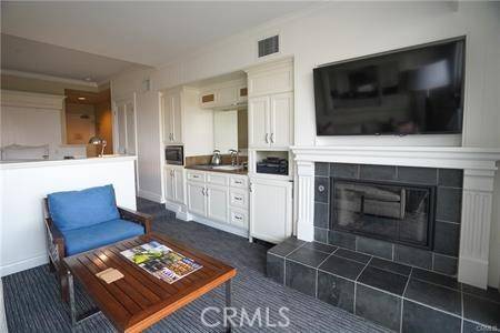 Hermosa Beach, CA 90254,1300 The Strand 109