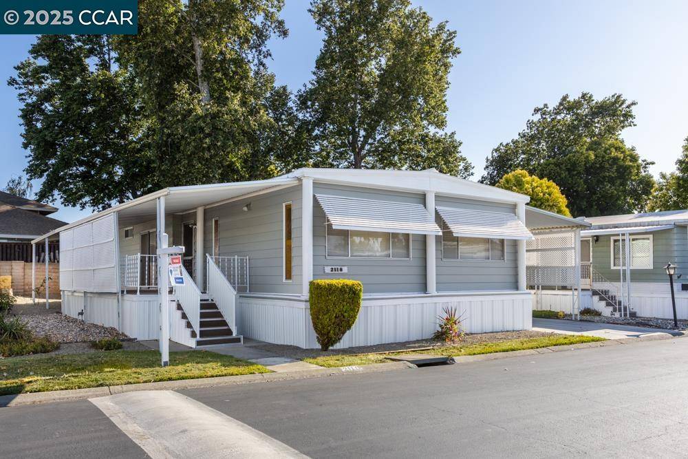 Concord, CA 94520,2110 Dalis 238