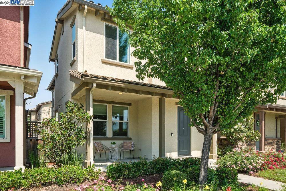 Livermore, CA 94550,218 Stratus Cmn