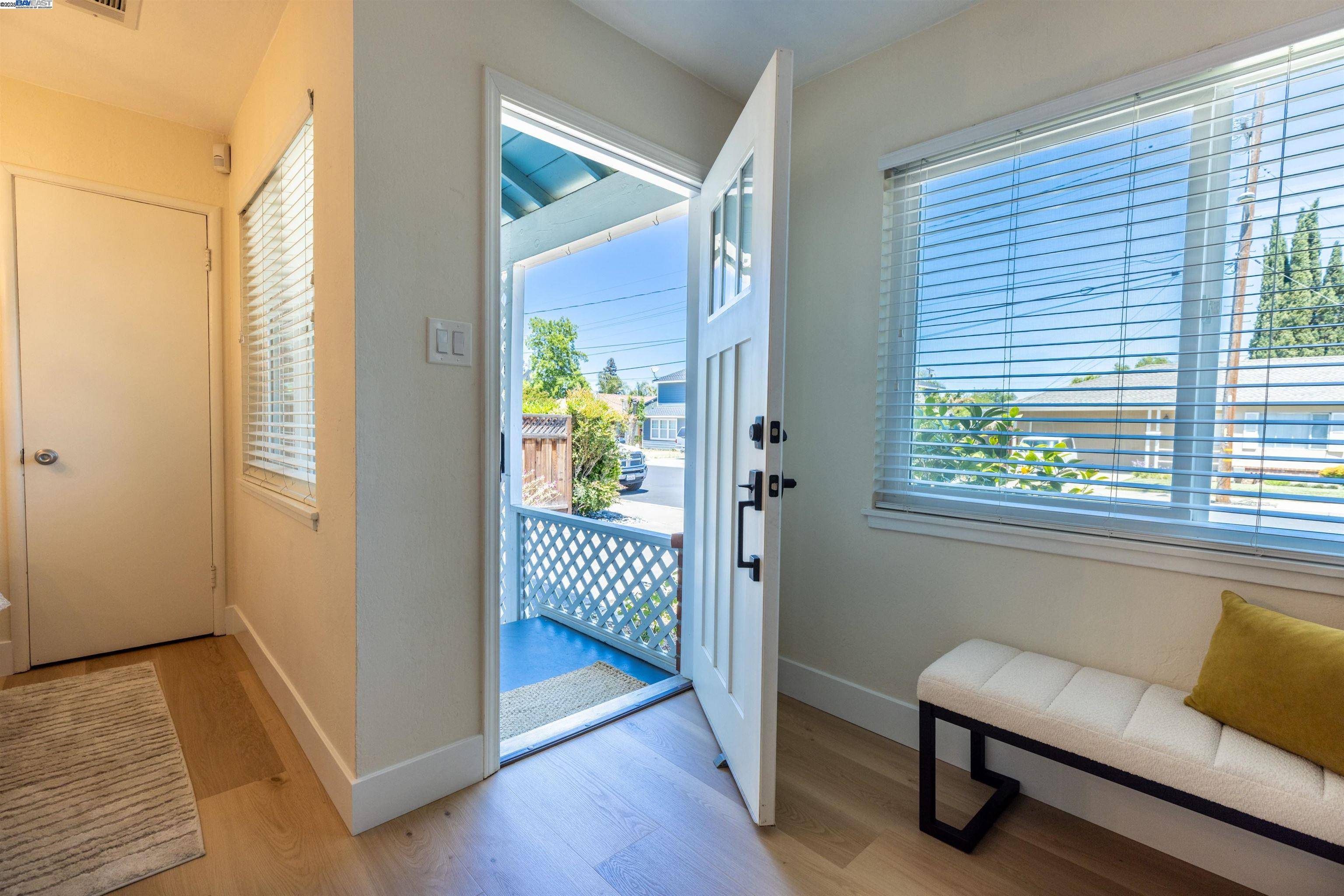 Livermore, CA 94550,3995 California WAY