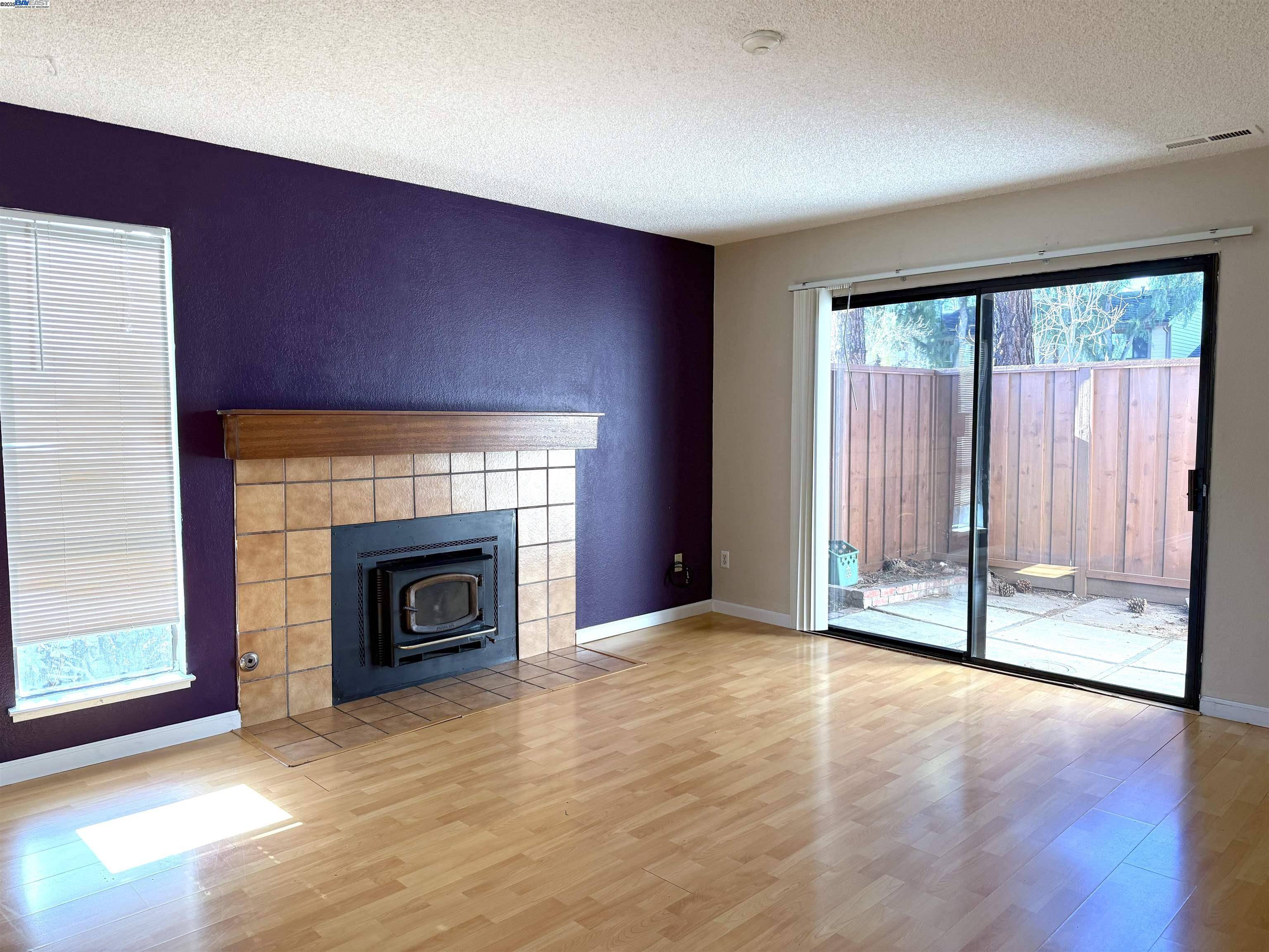 Newark, CA 94560,6100 Joaquin Murieta Ave G