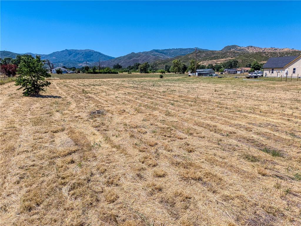 Middletown, CA 95461,20664 Santa Cruz AVE