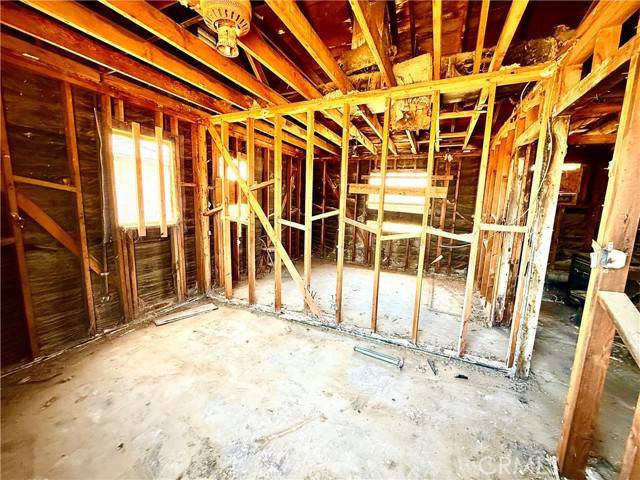 Mojave, CA 93501,1918 Barstow RD