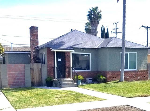 Compton, CA 90221,2212 N Locust AVE