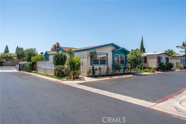 Garden Grove, CA 92840,12861 West St Space 114