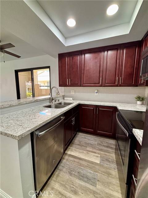 Laguna Niguel, CA 92677,113 Pearl 106