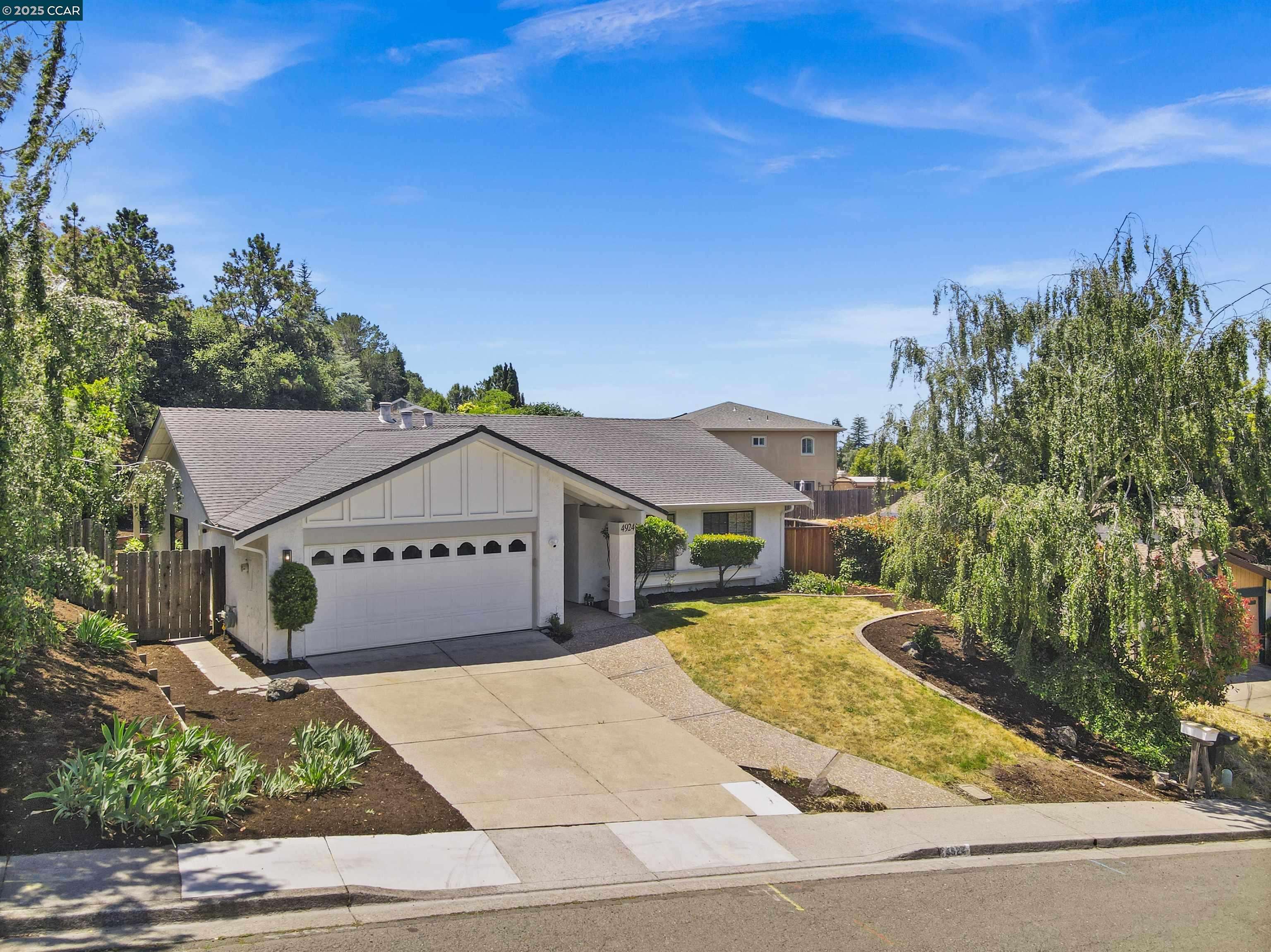Richmond, CA 94803,4924 Rocky Rd