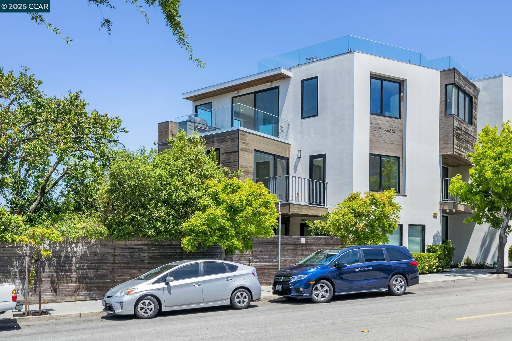 San Francisco, CA 94107,102 Southern Heights AVE