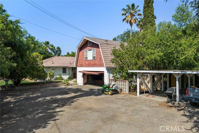 Yorba Linda, CA 92886,5426 Lakeview AVE