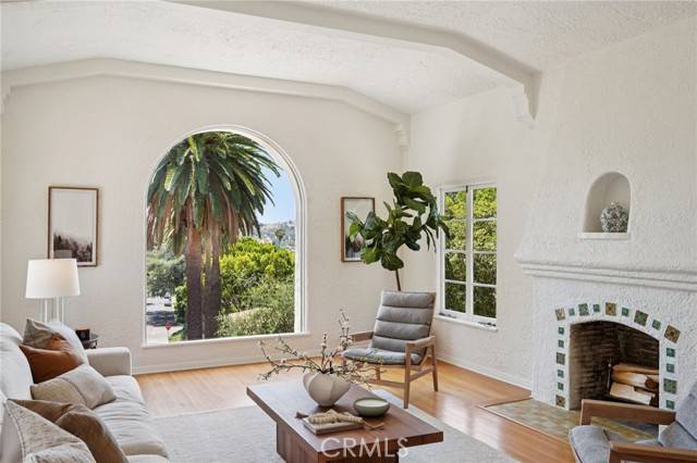 Los Angeles, CA 90041,5337 La Roda AVE