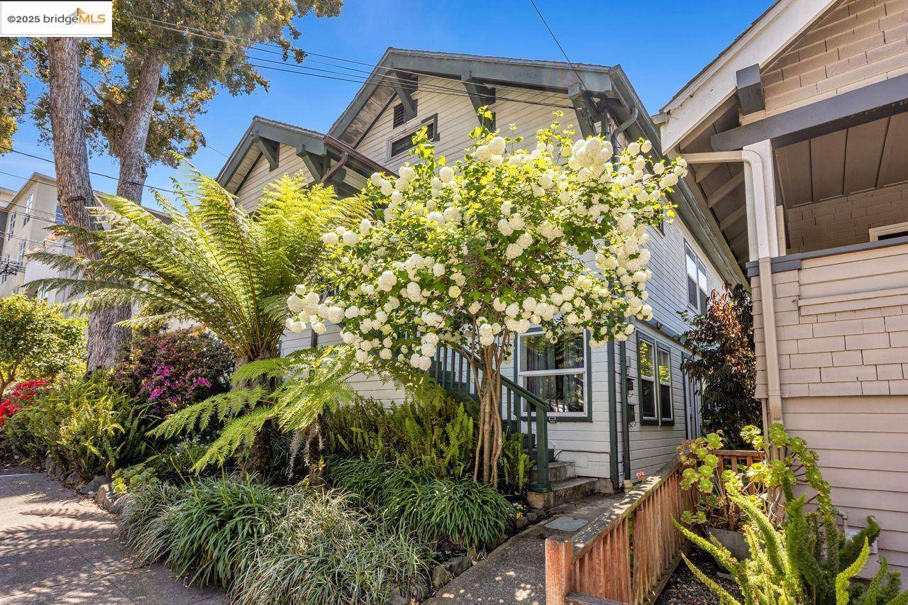 Oakland, CA 94611,85 Linda Ave