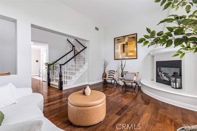 Ladera Ranch, CA 92694,12 John