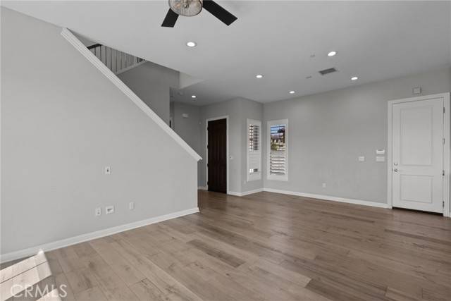 Porter Ranch, CA 91311,20748 Beech CIR