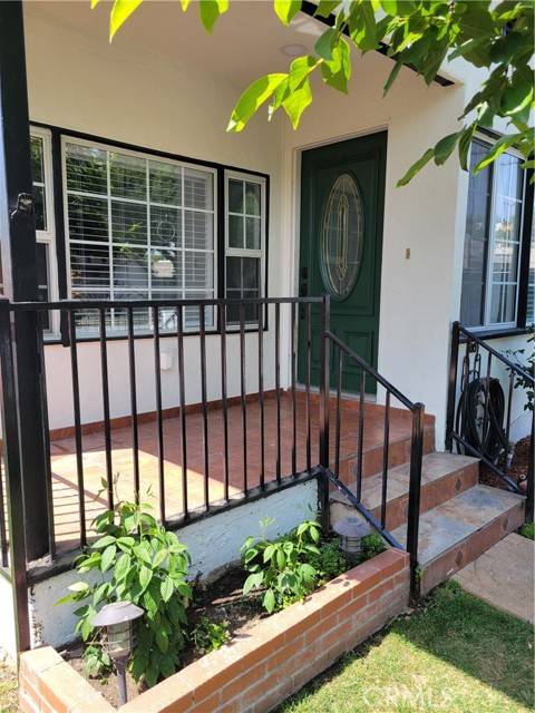 Los Angeles, CA 90065,2633 Pepper AVE