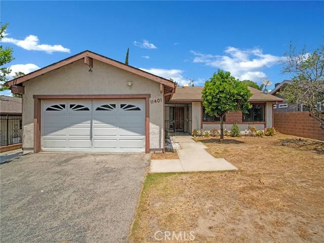 Sylmar, CA 91342,11401 Sunburst ST
