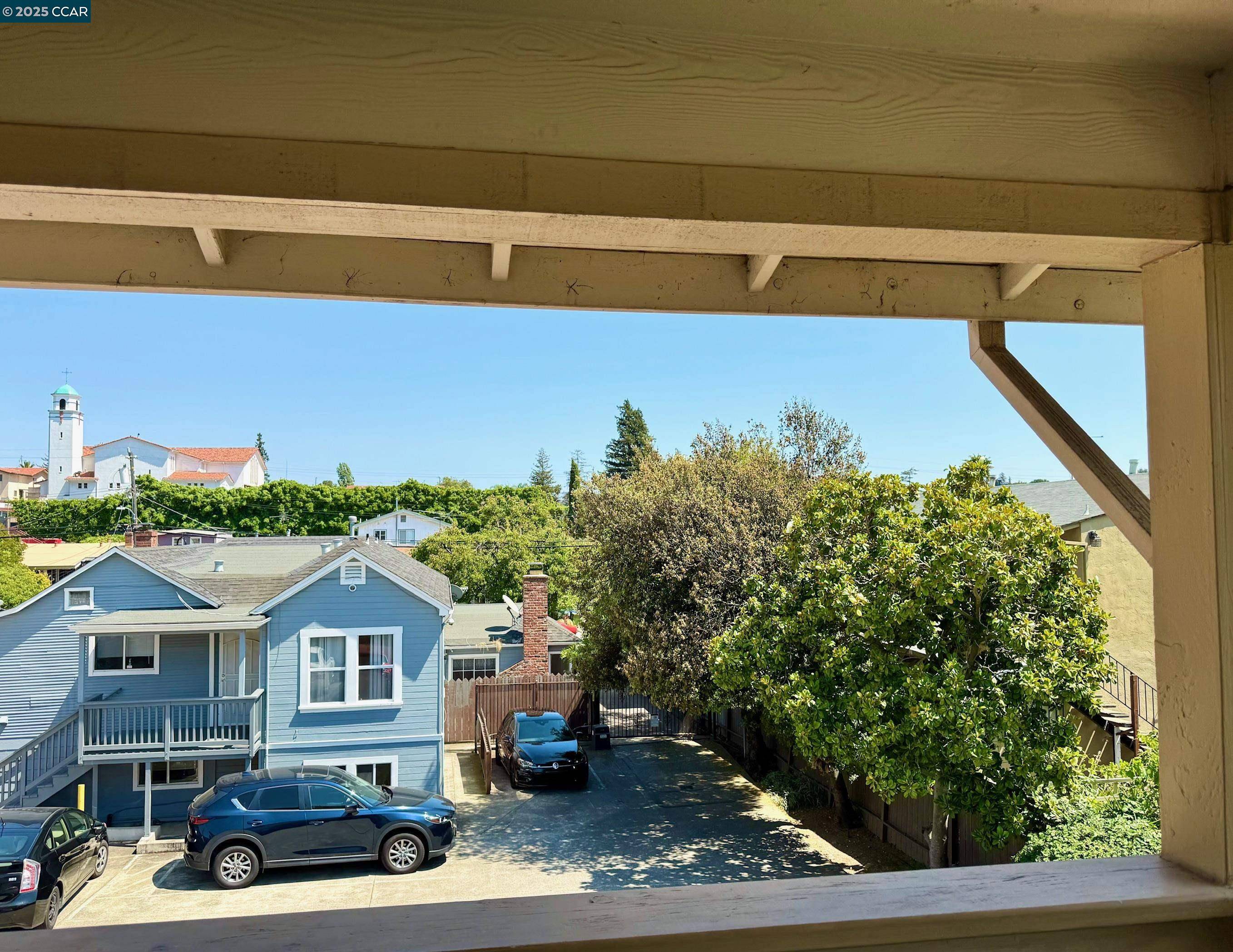 Oakland, CA 94619-2148,3693 Maybelle Ave