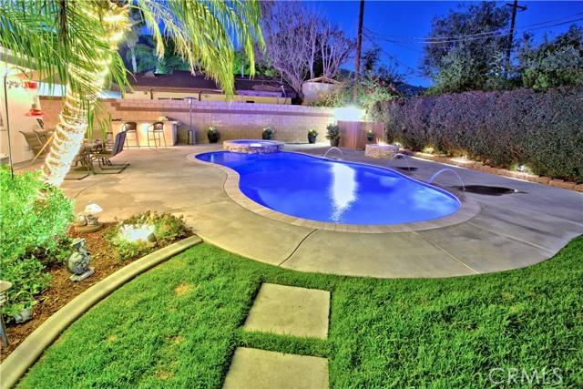 Glendora, CA 91741,358 N Grand AVE