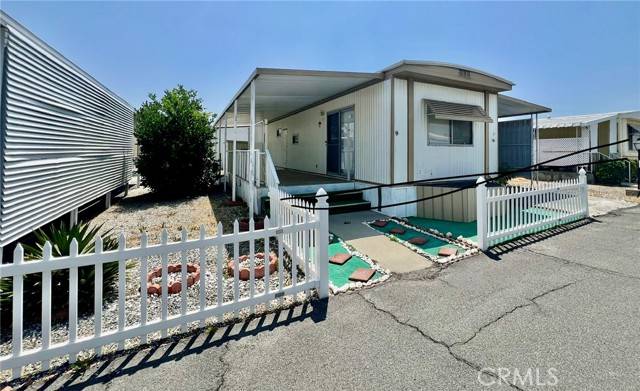 Hemet, CA 92544,880 N Lake ST 78