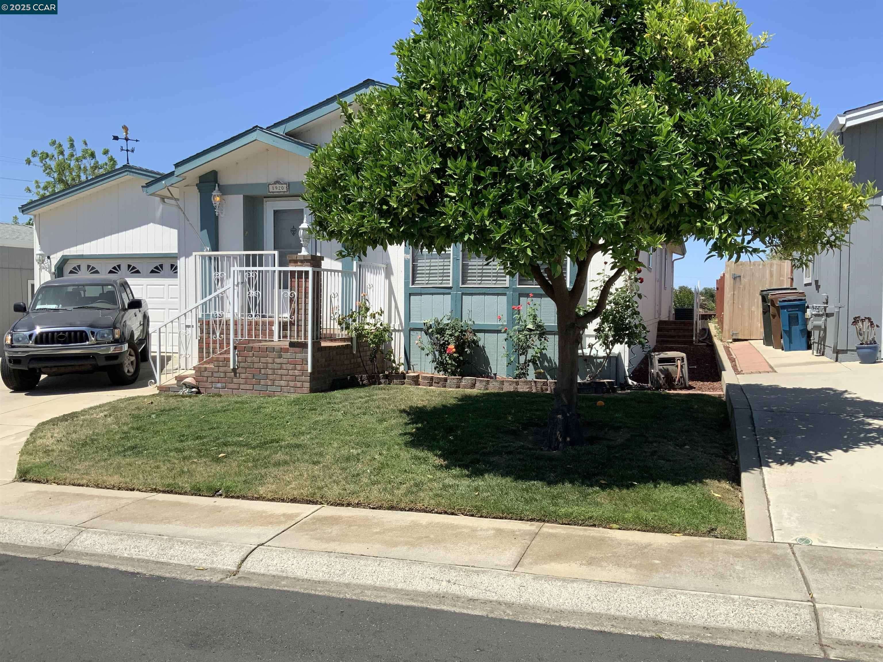 Antioch, CA 94509-0000,1920 Geneva Ln