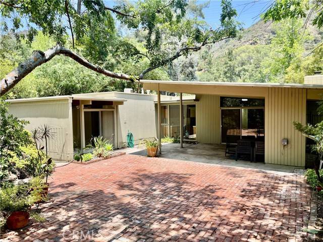 Glendale, CA 91206,1560 Sheridan