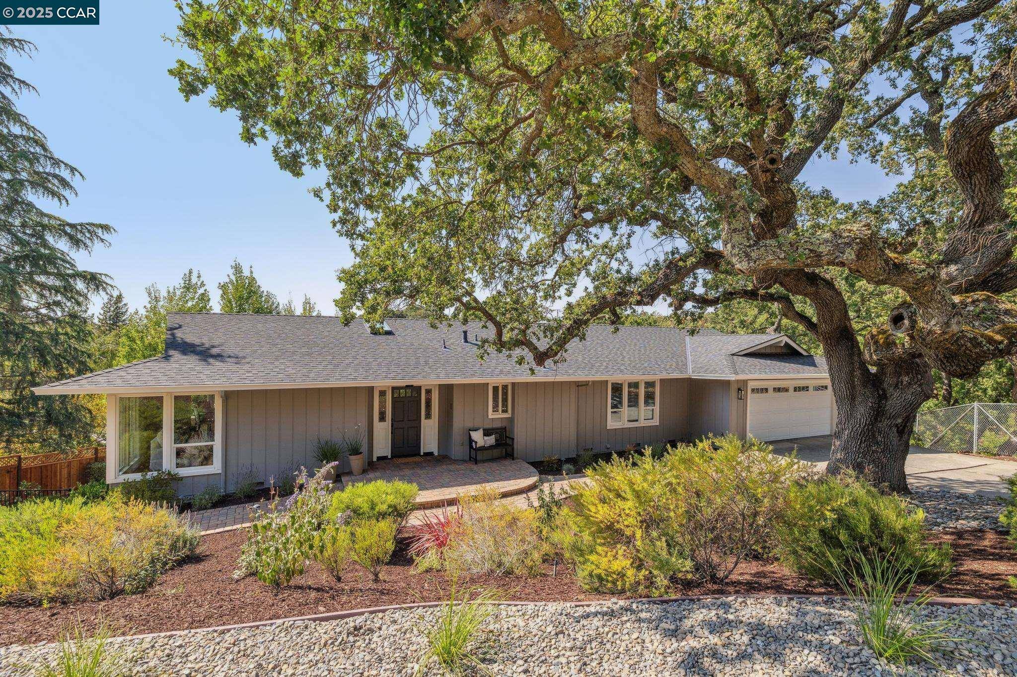 Lafayette, CA 94549-5737,561 Morecroft RD
