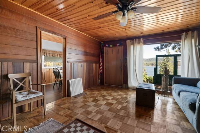 Fawnskin, CA 92333,336 Big Bear TRL